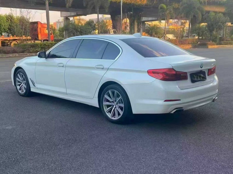 漳州18年宝马5系8