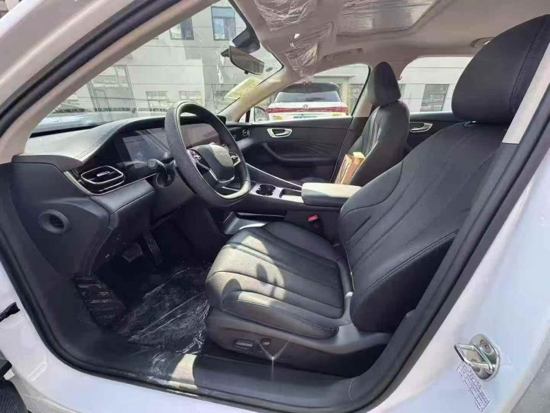 马鞍山25年荣威D74