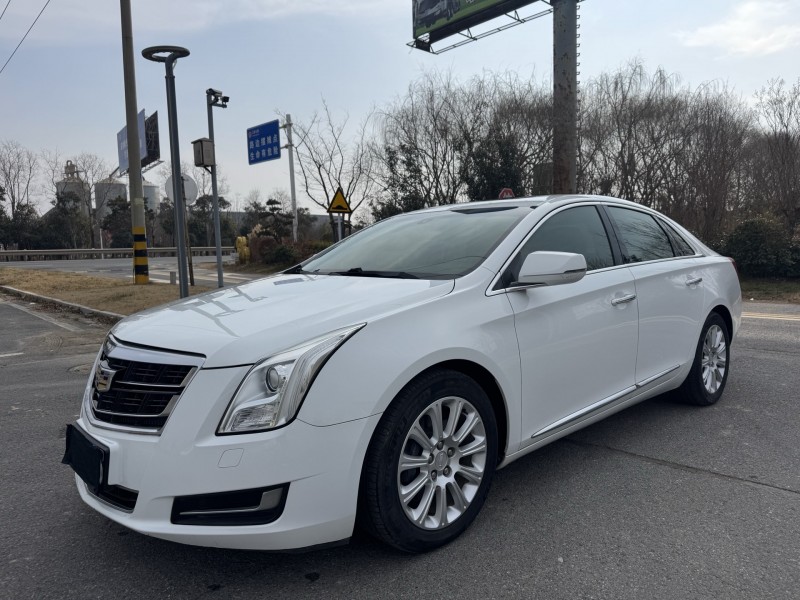 盐城16年凯迪拉克XTS3