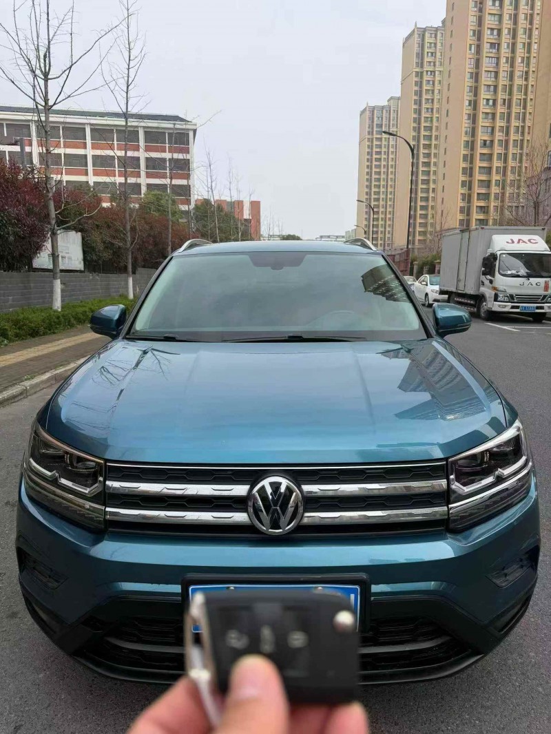 马鞍山20年大众途岳1