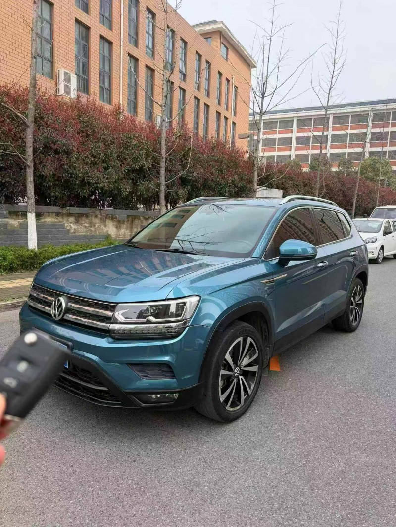 马鞍山20年大众途岳2