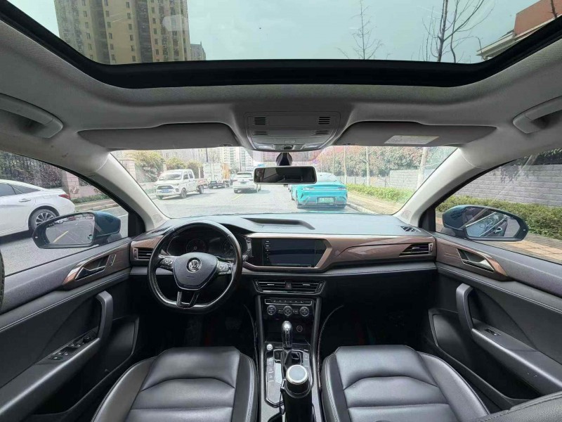 马鞍山20年大众途岳5