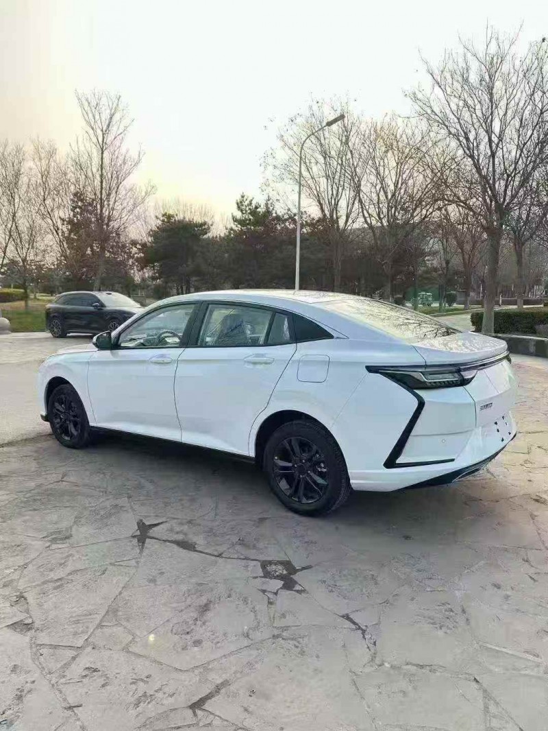 淮北25年东风奕炫5