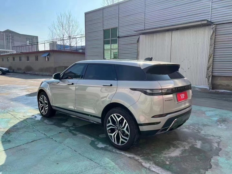 临沂24年路虎极光8