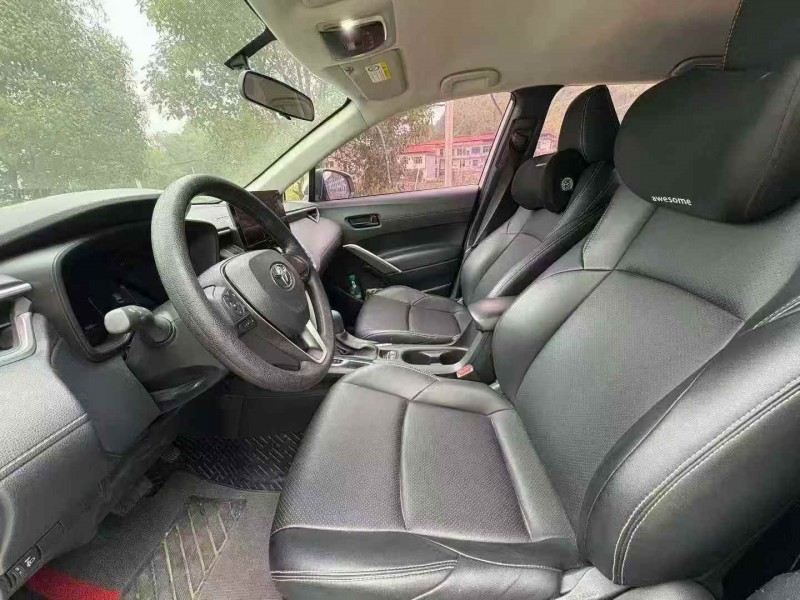 九江24年丰田威兰达6