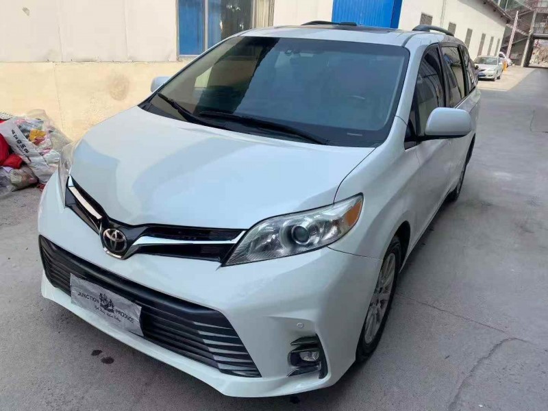 潍坊18年丰田塞纳3