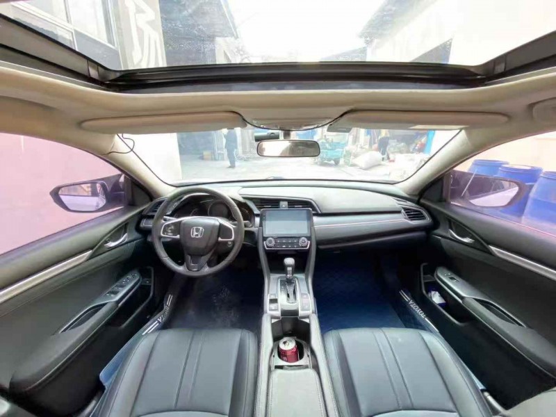 潍坊19年本田思域5