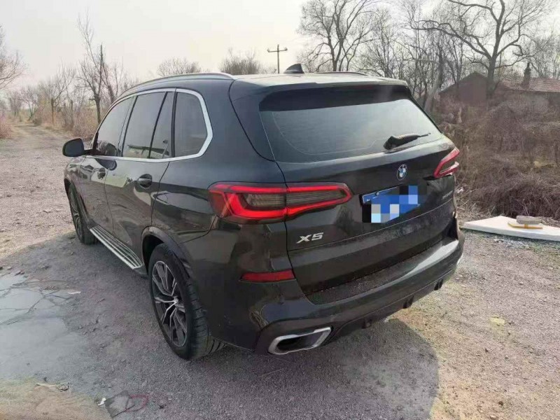 东营20年宝马X58