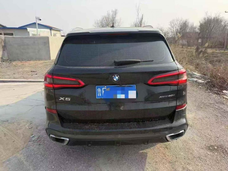 东营20年宝马X59