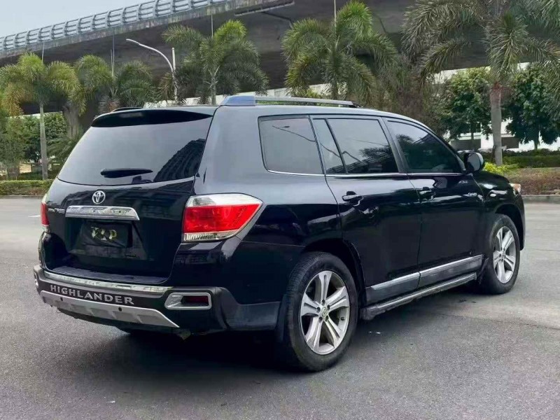 金华13年丰田汉兰达7