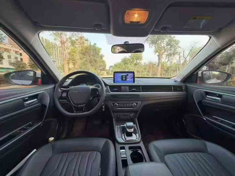 珠海25年東風風行4