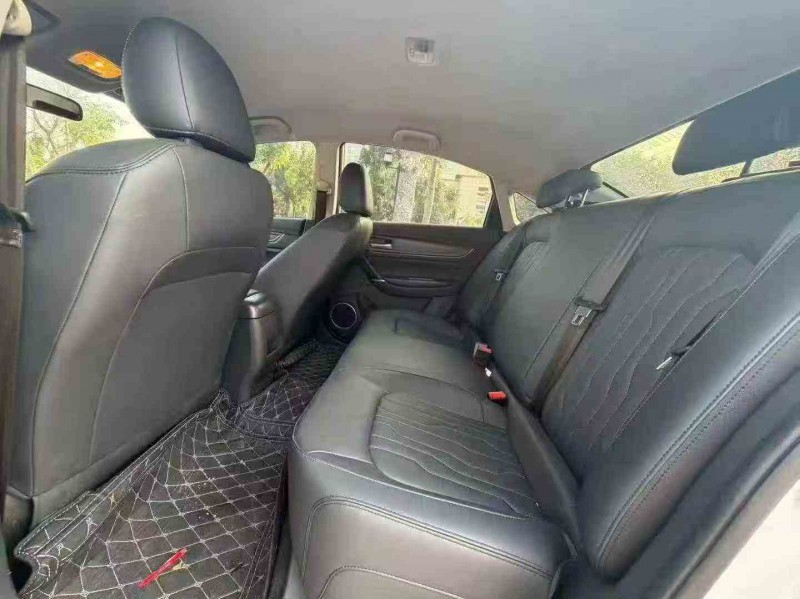 珠海25年東風風行6