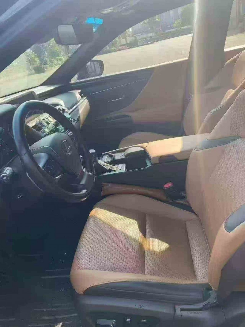 泉州21年雷克薩斯ES4