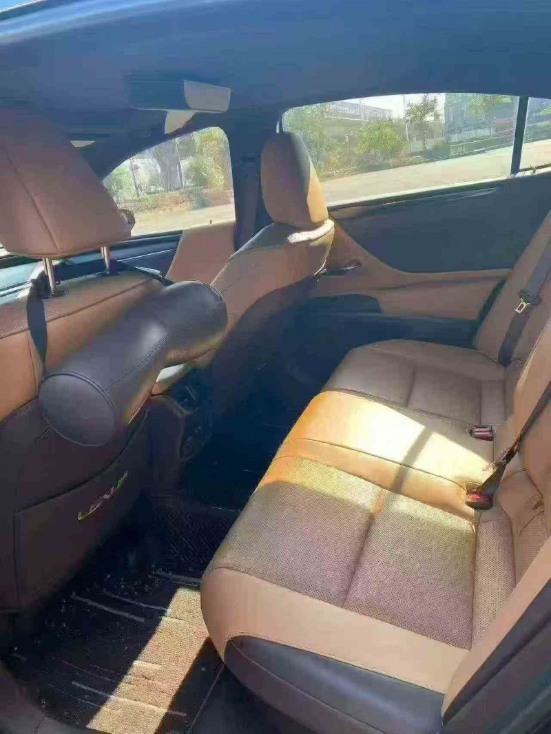 泉州21年雷克薩斯ES5