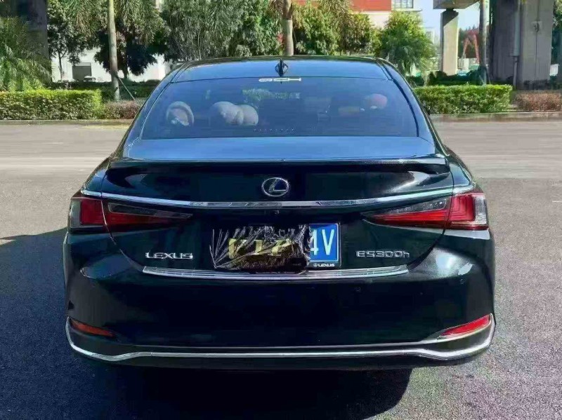 泉州21年雷克薩斯ES9