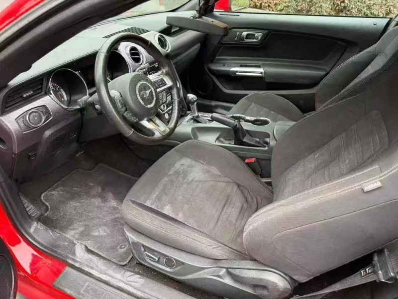 溫州16年福特野馬5