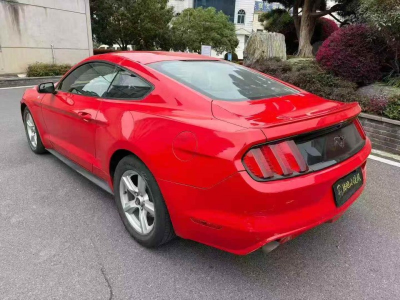 溫州16年福特野馬8