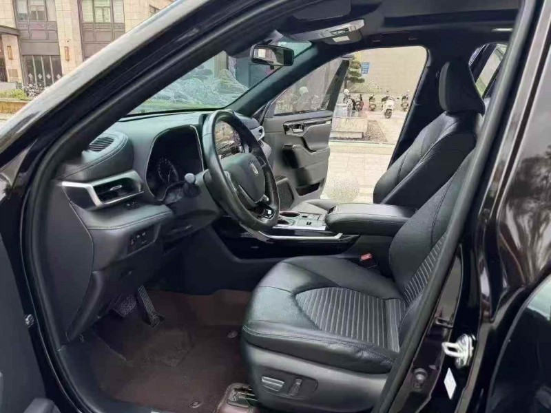 汕头24年丰田锐放6