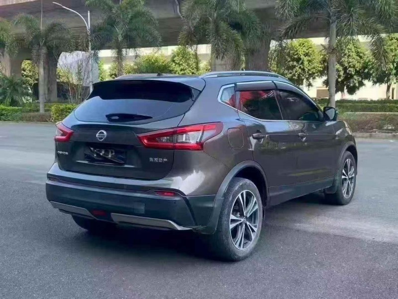 莆田21年日产逍客9