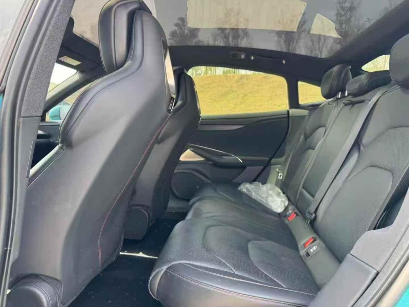 平頂山24年小米SU76