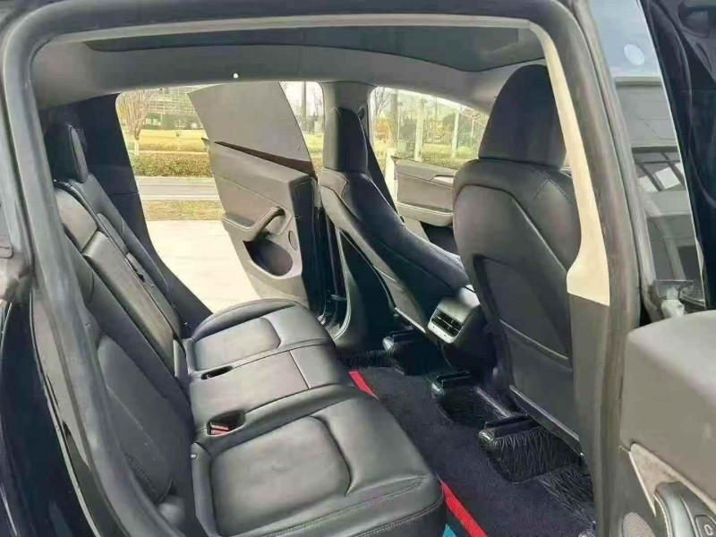 无锡23年特斯拉MODEL Y7