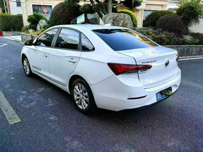 衢州20年别克英朗7