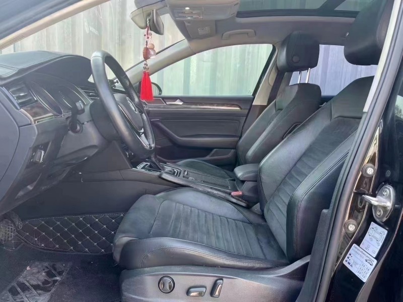 臨沂17年大眾邁騰6