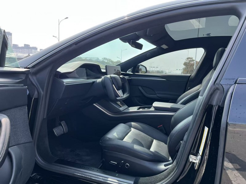 鹽城23年特斯拉MODEL S4