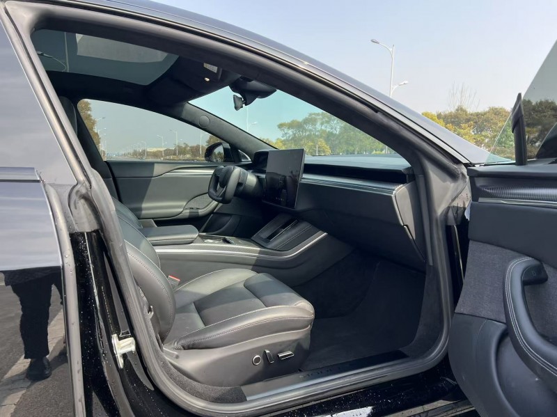 鹽城23年特斯拉MODEL S6