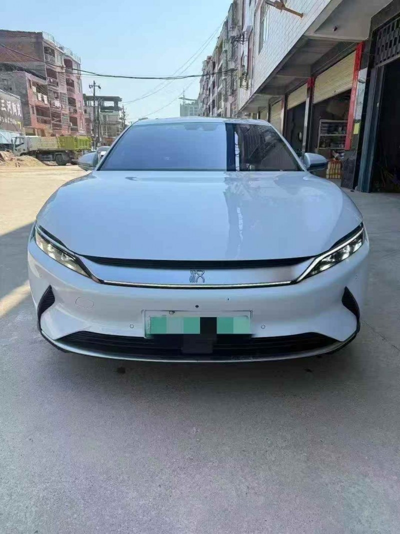 赣州22年比亚迪汉1