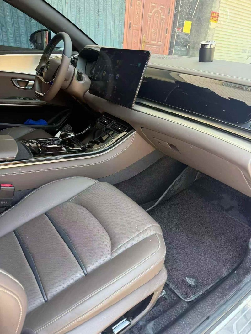 赣州22年比亚迪汉6