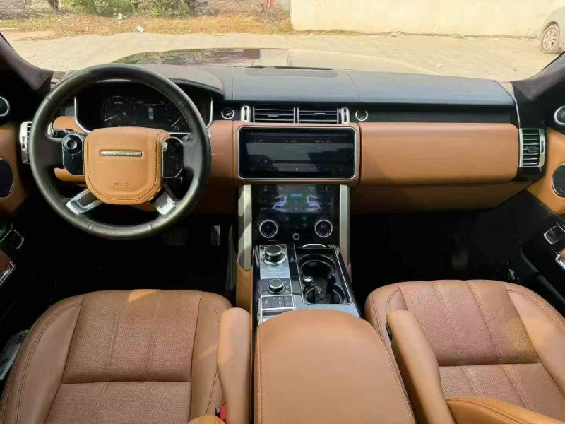 济宁14年路虎揽胜行政7