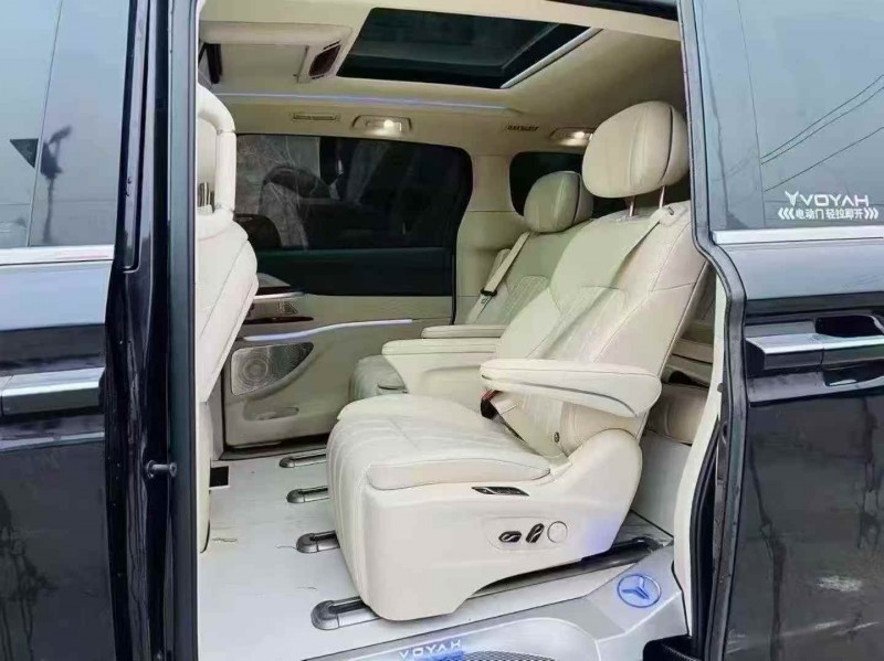 烟台24年岚图汽车梦想家7