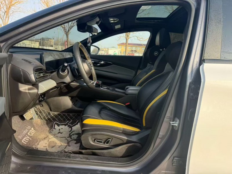 新乡24年传祺影豹4