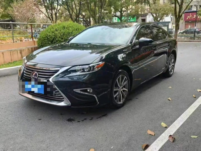 嘉兴17年雷克萨斯ES2