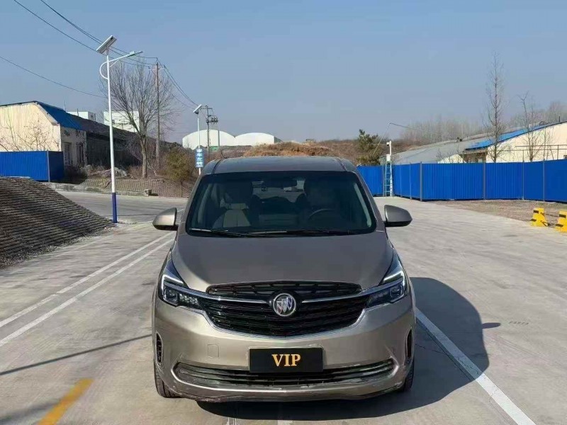 潍坊22年别克GL81