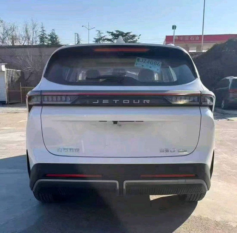 泰安25年奇瑞捷途4