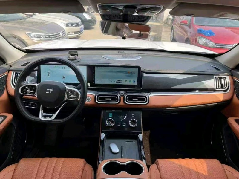 泰安25年奇瑞捷途5