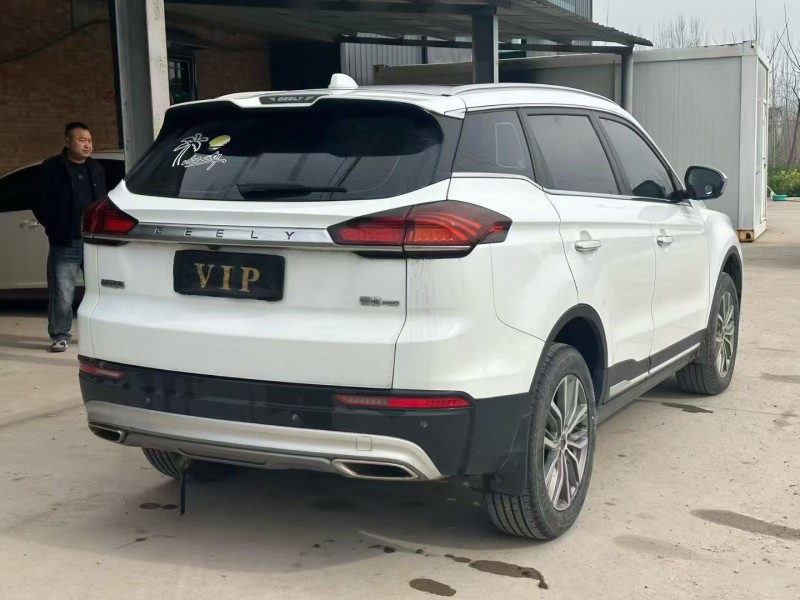 新鄉20年吉利博越7