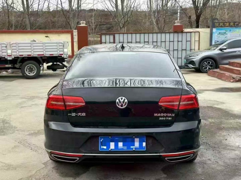 东营19年大众迈腾9