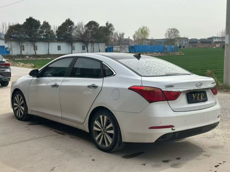 新鄉16年現代名圖7