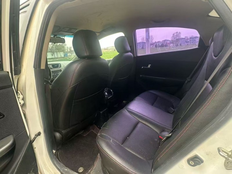 新鄉16年起亞K25