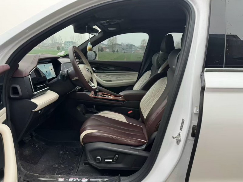 新乡24年吉利星越6