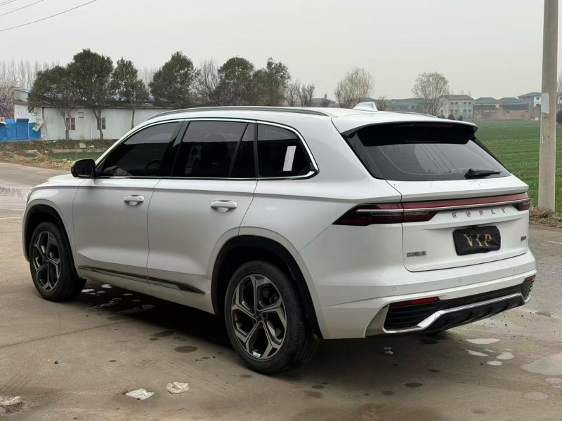 新乡24年吉利星越8