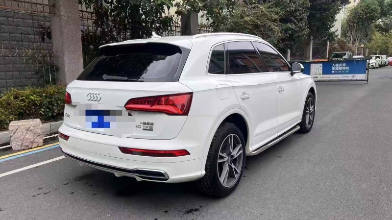 衢州20年奥迪Q57