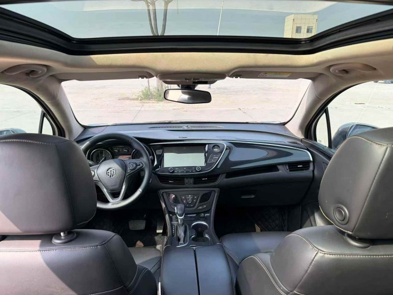 济宁16年别克昂科威4