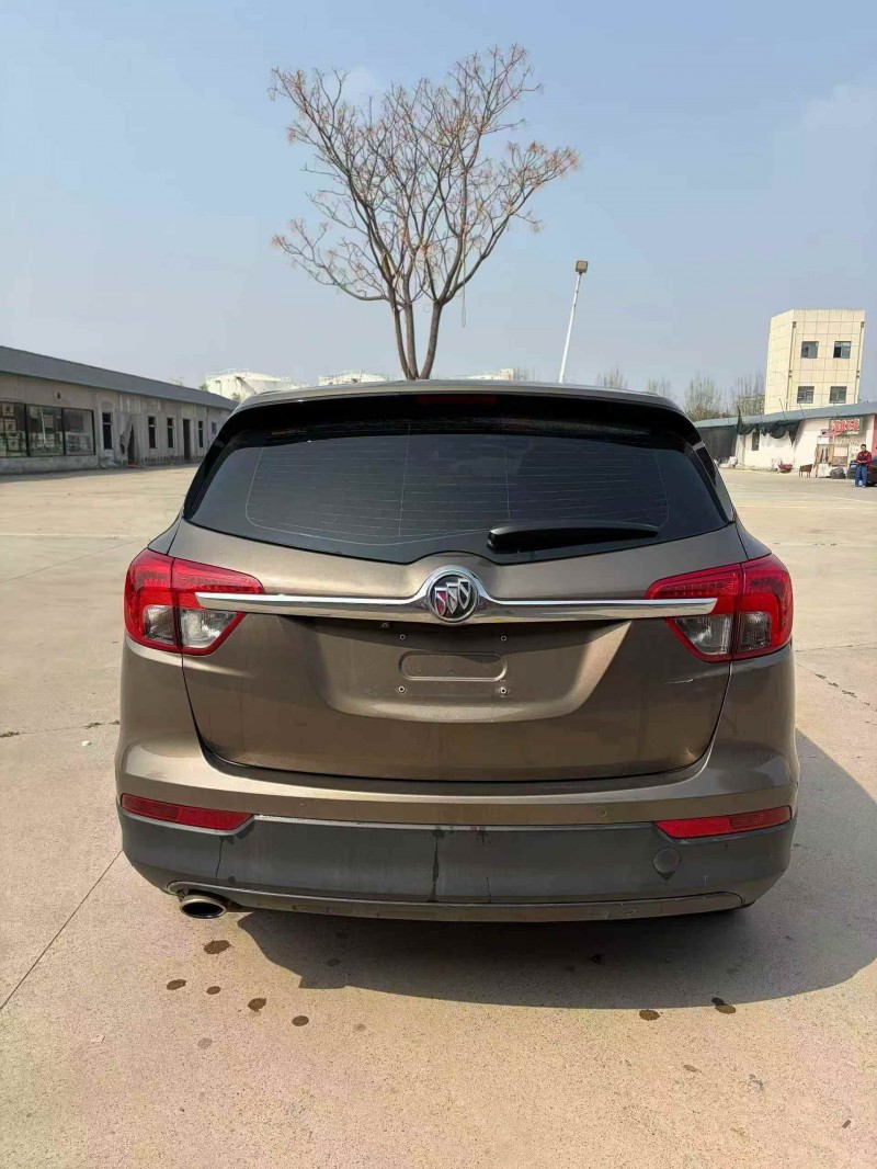 济宁16年别克昂科威6