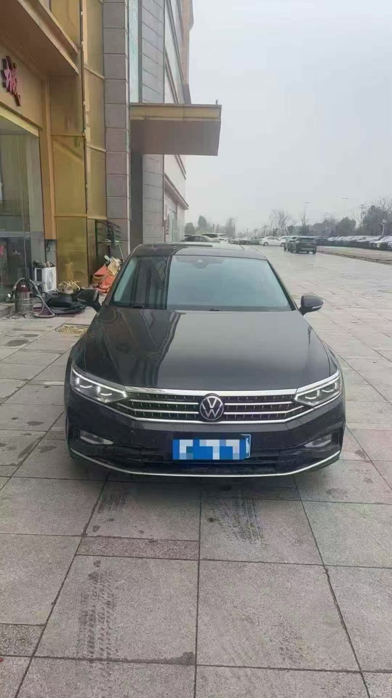 枣庄23年大众迈腾1