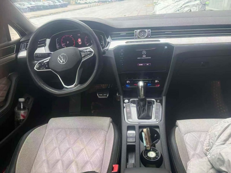 枣庄23年大众迈腾6