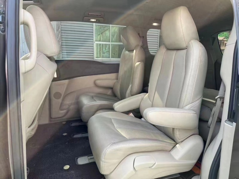 临沂16年别克GL85